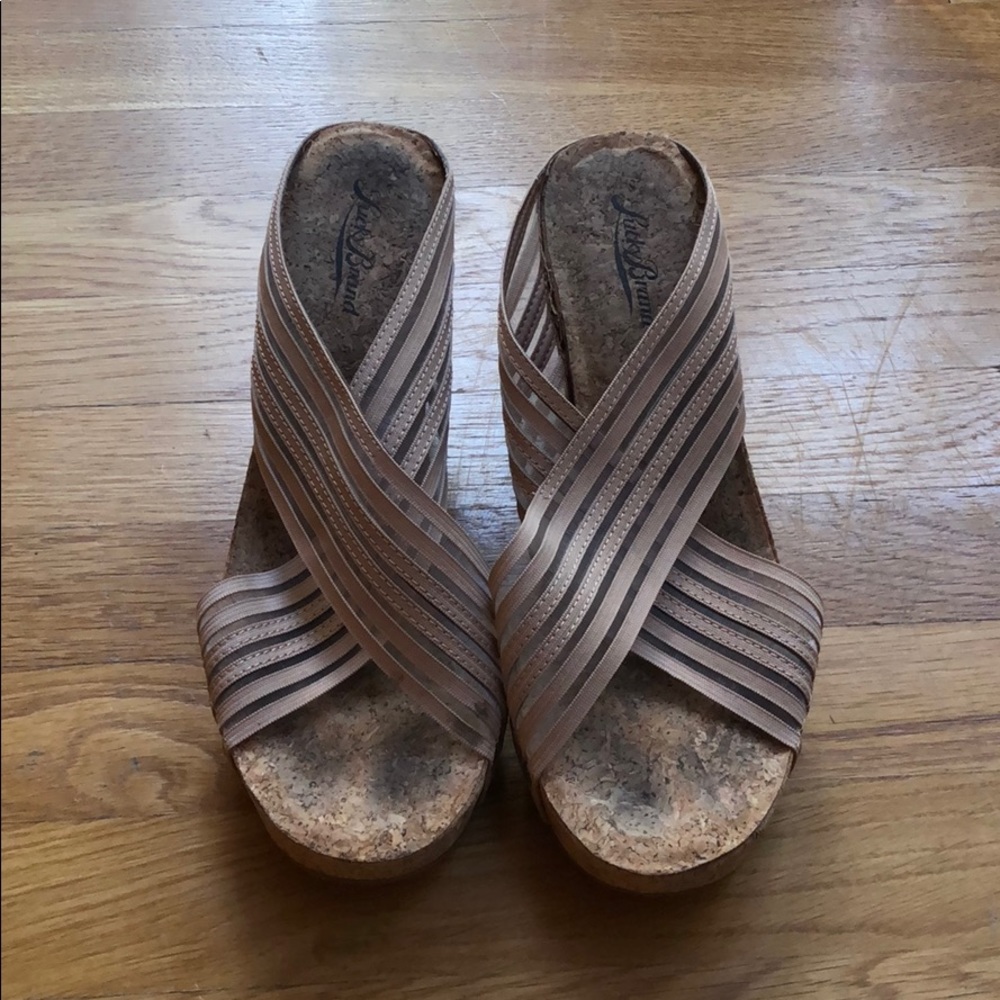 Lucky brand tan wedges